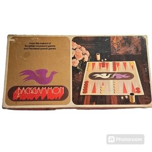 Vintage Backgammon by Selchow & Righter, 1975. Complete Set, Good Condition.